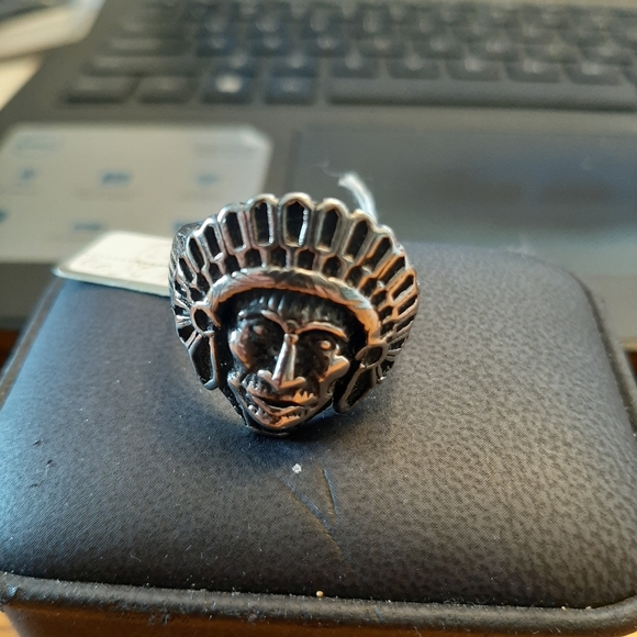 Man's Jewelry - Picture 7 of 8